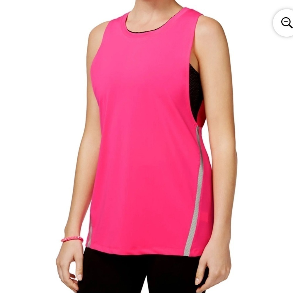 Jessica Simpson The‎ warm up tank top pink with metallic stripes Sz-M. X7
